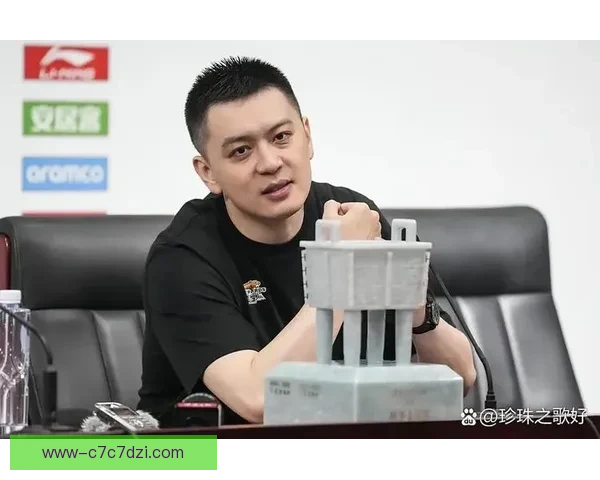 杨鸣走早了辽宁52分狂胜止颓 杨鸣走早了辽宁52分狂胜止颓